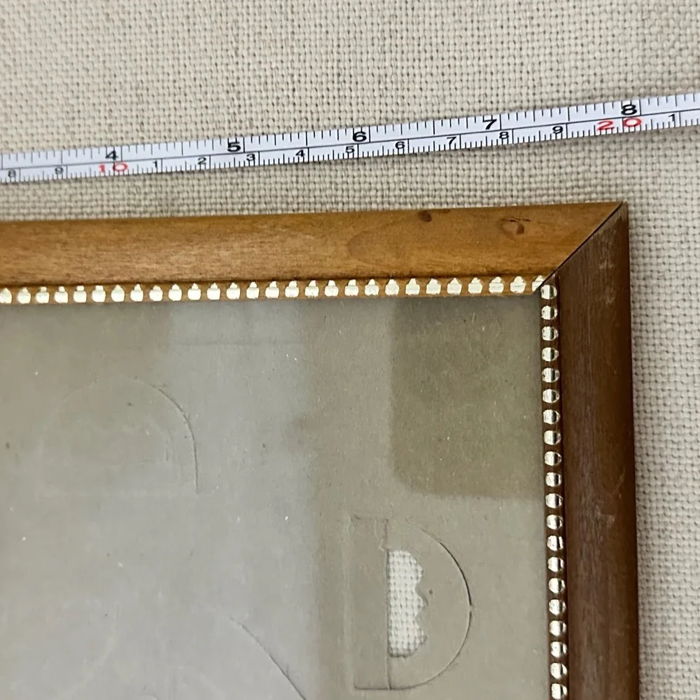 Unbranded Picture Frames Set of 2 5x7 Brown Good Wood Gold‎ Beaded Trim Vintage